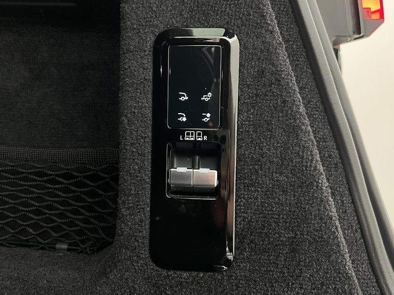 Land Rover Range Rover Sport D300 AWD DYNAMIC HSE AUT CZ - fotka 62 z 63