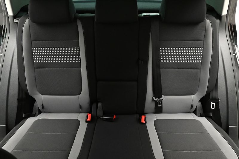 Volkswagen Golf Plus 1,4 TSI 90kW Life Nová STK - fotka 26 z 30