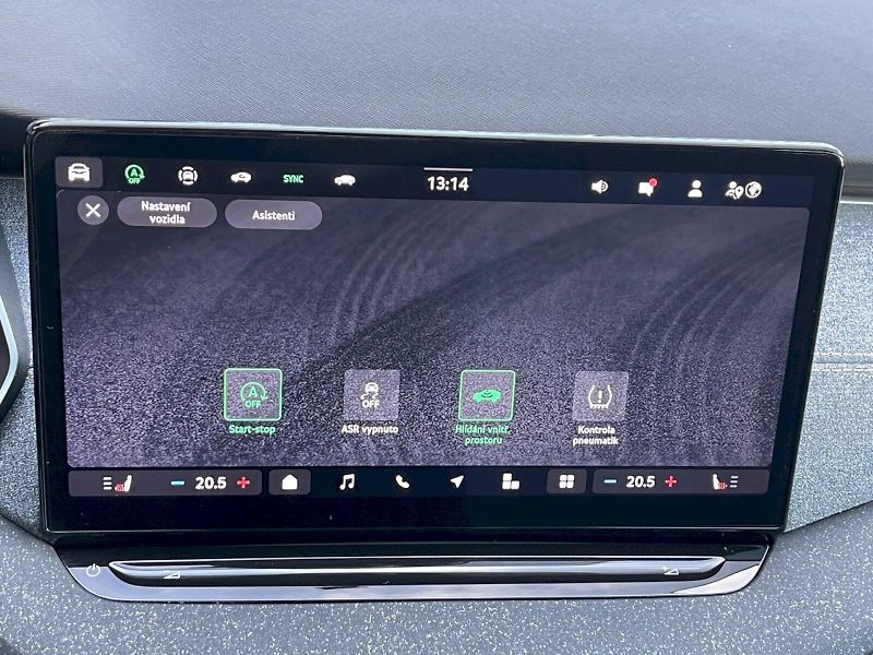 Škoda Octavia (2025) 1.5 eTSI 110kW DSG mHEV Top Se - fotka 21 z 35