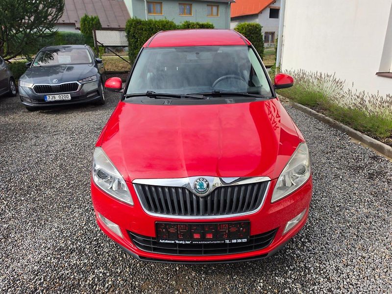 Škoda Roomster (2010) 1.2 TSI DSG Serviska - fotka 7 z 31