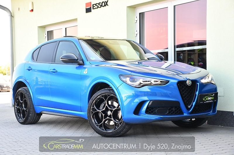 Alfa Romeo Stelvio 2.9V6 Bi-T.382 kW QUADRIFOGLIO - fotka 7 z 61