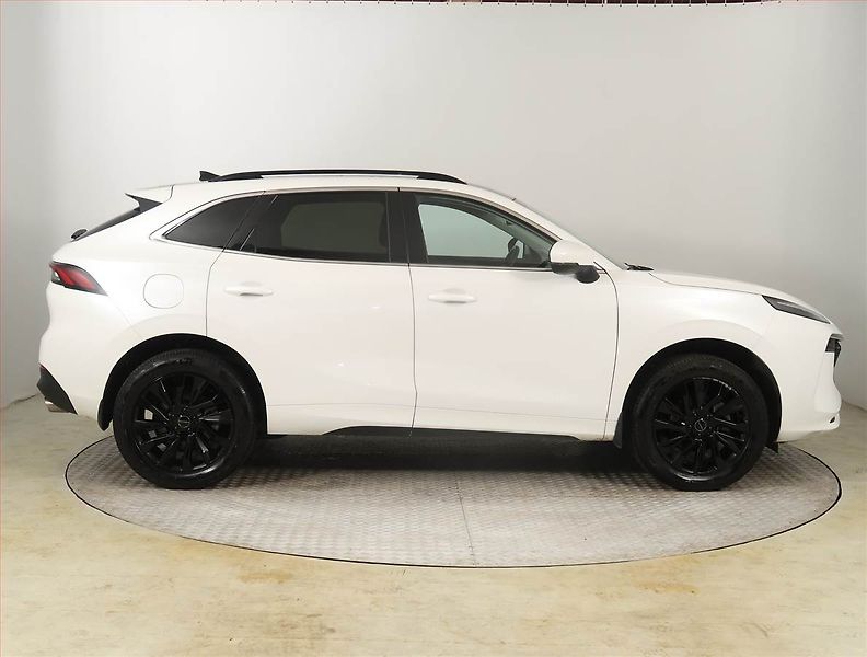 Dongfeng T5 EVO (2024) Luxury 1.5 Turbo - fotka 6 z 27