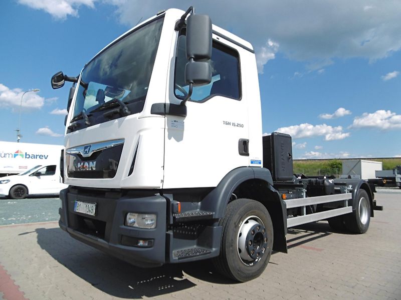 MAN TGM 15.250, nová nástavba  - fotka 1 z 19