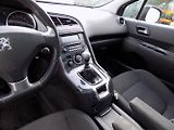 Peugeot 5008 (2014) 1.6Ti/LED/PANO/Head-up/Klima/ - náhled 26