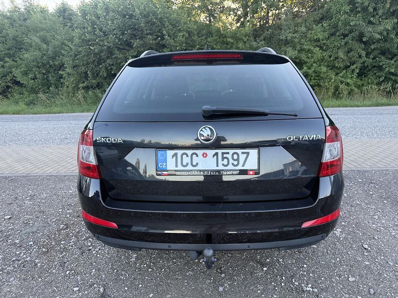 Škoda Octavia (2017) 1.6tdi - fotka 23 z 52