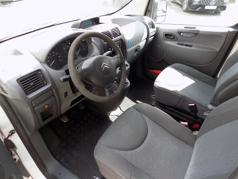 Citroën Jumpy (2011) 2.0 HDi - fotka 13 z 13