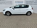 Kia Ceed (2012) 1.4CVVT ČR+1.majitel!! Tažné! - náhled 7