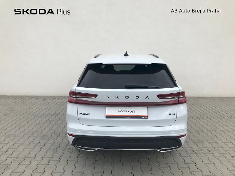Škoda Kodiaq (2025) SPORTLINE 4X4 TD 142/2.0 A7A - fotka 12 z 28
