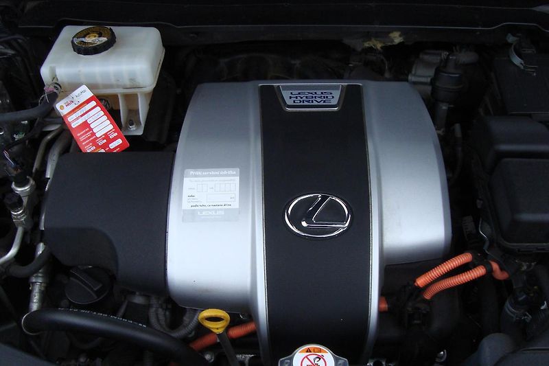 Lexus RX 450h (2021) ČR,1.Maj.S.kn.Najeto 62 tis.! - fotka 28 z 110
