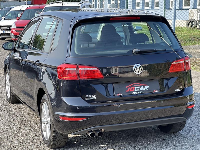 Volkswagen Golf Sportsvan 1.4TSi 92kw DSG KLIMA - fotka 5 z 48