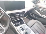BMW Řada 3 330d xDrive Touring - náhled 11