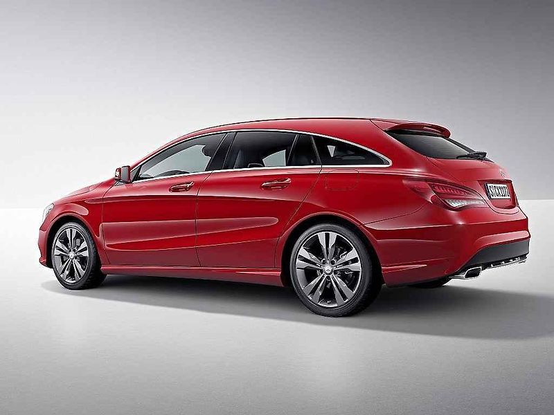 Mercedes-Benz CLA 45 AMG Shooting Brake.