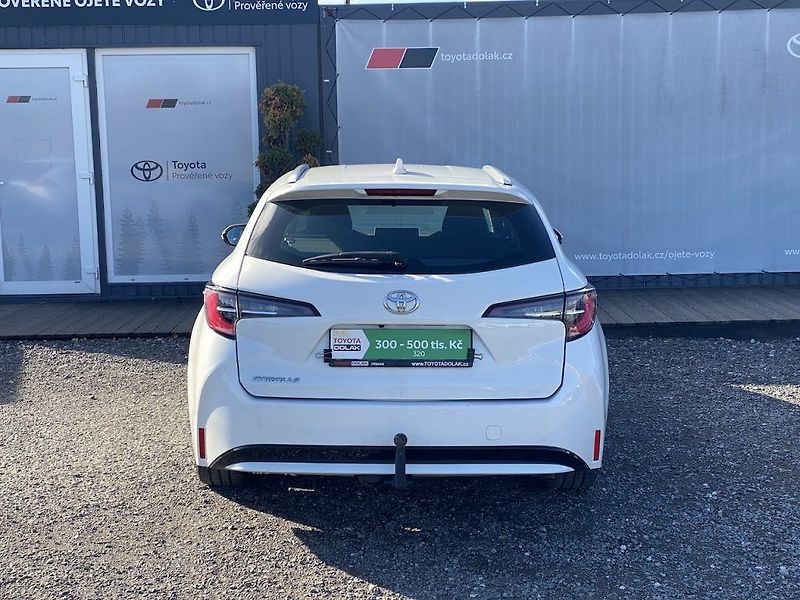 Toyota Corolla 1.2iT, ČR-1m, Comfort, DPH - fotka 6 z 15