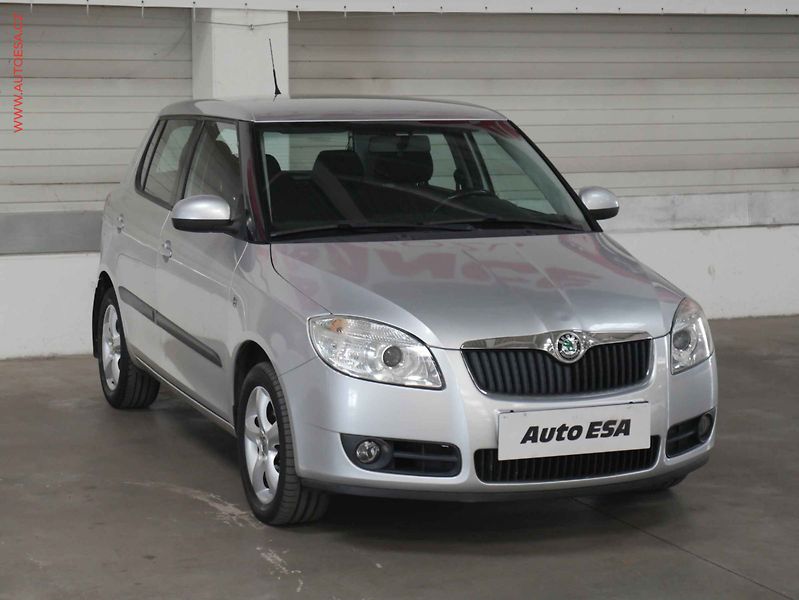 Škoda Fabia (2009) 1.4 TDi, Ambition, TZ - fotografie inzerátu