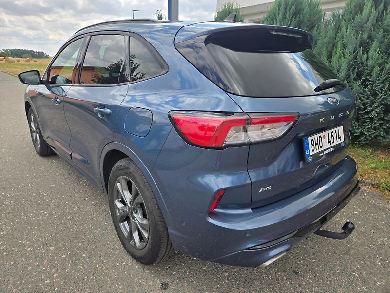Ford Kuga (2023) ST-LINE X - 2,0 nafta 140kw/19 - fotka 5 z 29
