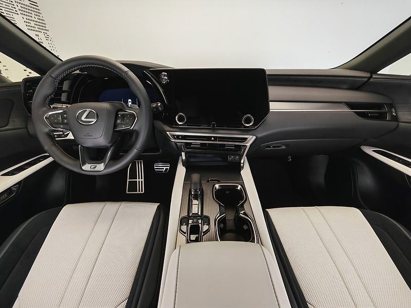 Lexus RX 500h 500h F Sport Special Edition - fotka 14 z 43
