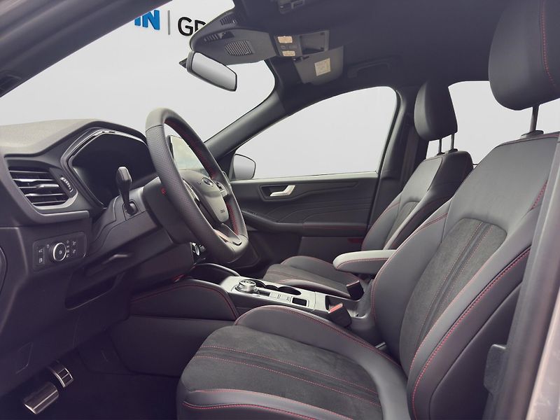 Ford Kuga (2026) ST-LINE X 2.5 PHEV 243K - fotka 9 z 14