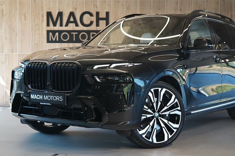 BMW X7 40d xDrive, Nezávislé, Tažné - fotka 2 z 49