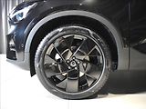 Volvo XC40 (2026) 2,0 B4  Plus Black Edition - náhled 25