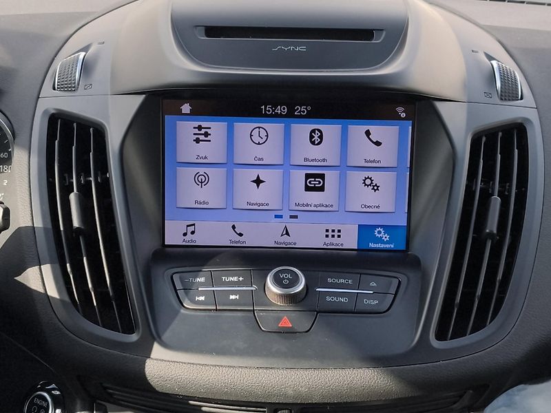 Ford Kuga (2019) 2.0 TDCi 110kW, 4x4, ČR, 1. Ma - fotka 19 z 25