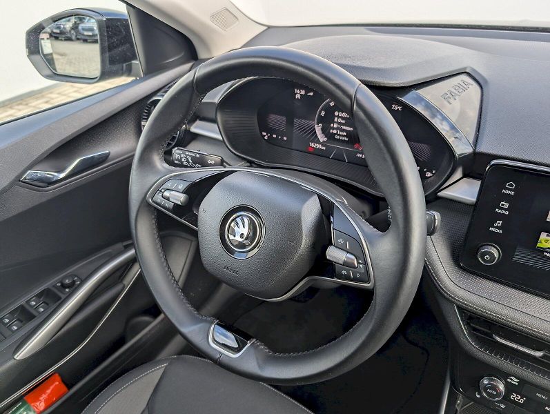 Škoda Fabia (2024) 1,0 TSI / 70 kW Top Selection - fotka 19 z 30
