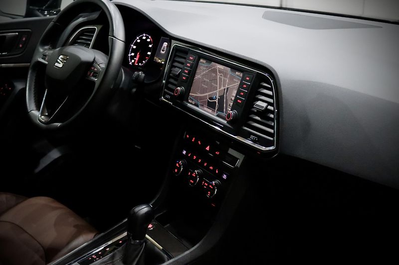 Seat Ateca 1.4 TSI 110 kW DSG Xcellence - fotka 13 z 49