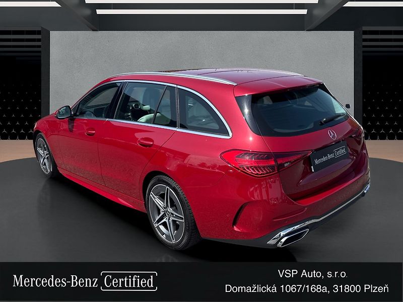 Mercedes-Benz Třídy C d AMG paket - fotka 3 z 21