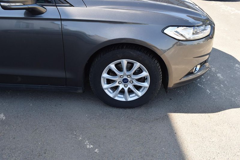 Ford Mondeo (2018) 2.0TDCI 110kw BUSINESS LED TAŽ - fotka 6 z 49