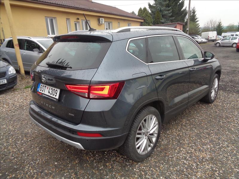 Seat Ateca 2,0 - fotka 7 z 22