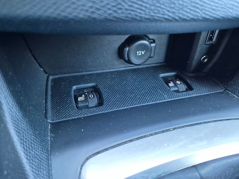 Peugeot 308 1.6HDi 73kw, tažné, ČR, 2.maji - fotka 15 z 22