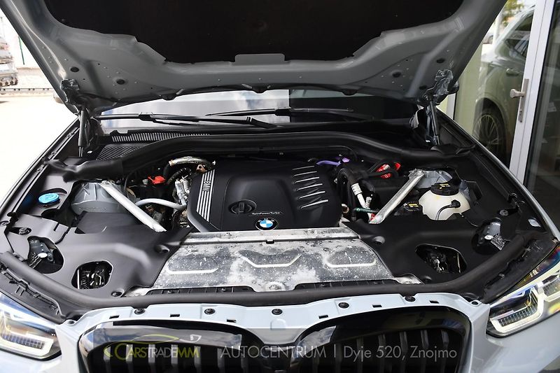 BMW X3 xDrive30d M-SPORT 1M ČR - fotka 51 z 54