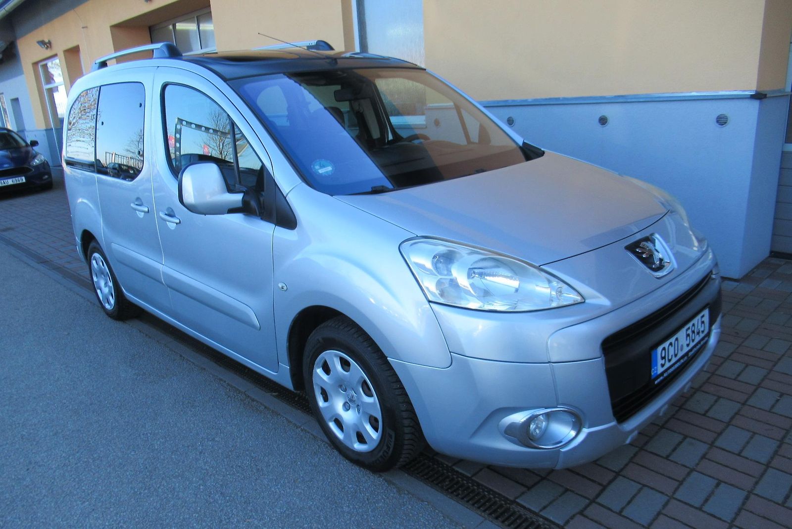 Peugeot Partner Tepee 1.6i KLIMA TAŽNÉ
