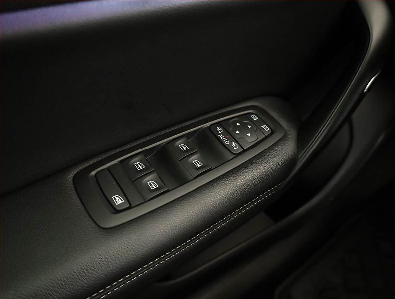 Renault Mégane (2020) 1.5 Blue dCi, Serv.kniha, Kůže - fotka 15 z 17