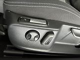 Volkswagen Passat 2,0   TDI 90kW,DSG,SERVISKA,AC - náhled 27