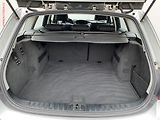 BMW Řada 3 (2008) 2.0D 320d xDrive, Bixen - náhled 7
