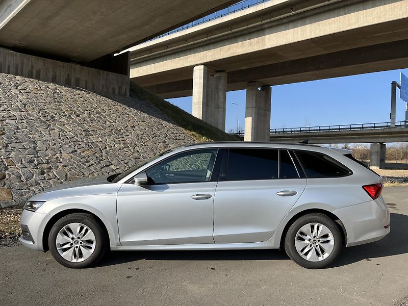 Škoda Octavia (2021) IV 2.0TDI*NEZ.TOPENÍ*TAŽNÉ*NAV - fotka 8 z 34