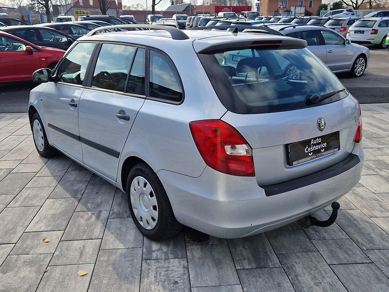 Škoda Fabia (2010) 1,6 TDI 55 Kw Klima - fotka 7 z 28