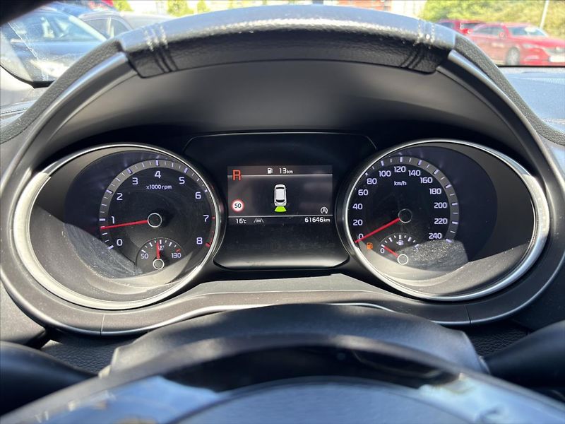 Kia Ceed 1,5 TGDi 118kW AT TOP NAVI - fotka 44 z 44