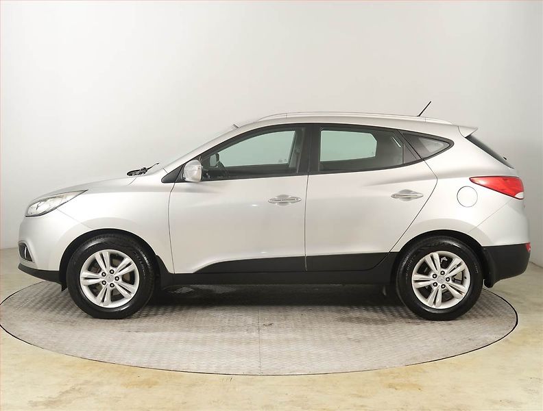 Hyundai ix35 (2012) 1.6 GDI, Tempomat - fotka 3 z 17