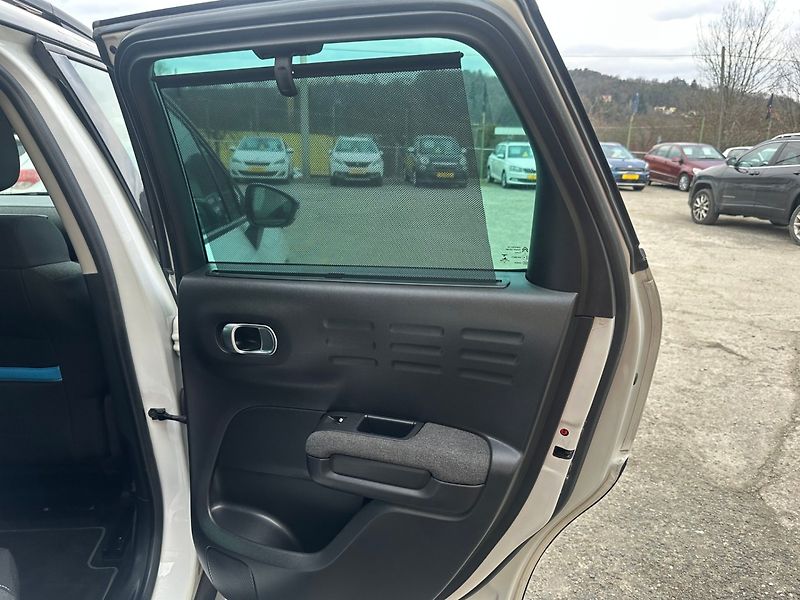 Citroën C3 Aircross 1.2i 81kW/Rip Curl/1MAJ/NAVI - fotka 21 z 45