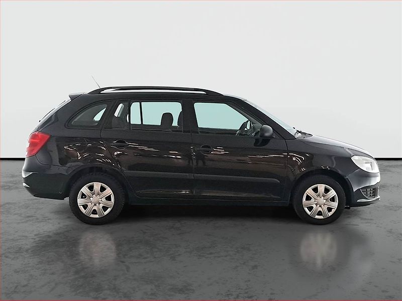 Škoda Fabia (2012) 1.2 12V, po STK, zamluveno - fotka 6 z 15