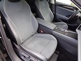 Volkswagen Passat Business  1.5 eTSI 7DSG  110 k - náhled 21