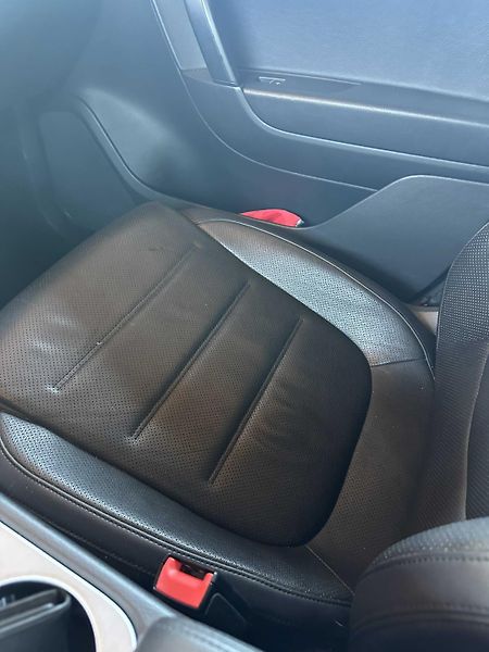 Volkswagen Touareg (2014) VW Touareg 3.0 V6 TDI 180kW |  - fotka 3 z 8