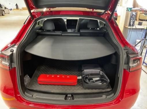 Tesla Model Y (2022) AWD LR tažné      PŘIPRAVUJEME - fotka 9 z 9