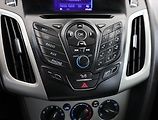 Ford Focus (2013) 1.6 TDCi, po STK, Tažné - náhled 11