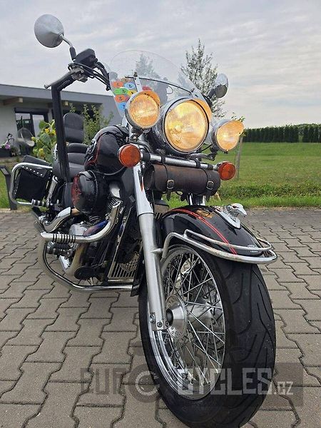 Honda VT 750 Shadow (1999) VT 750 C Shadow - fotka 10 z 18