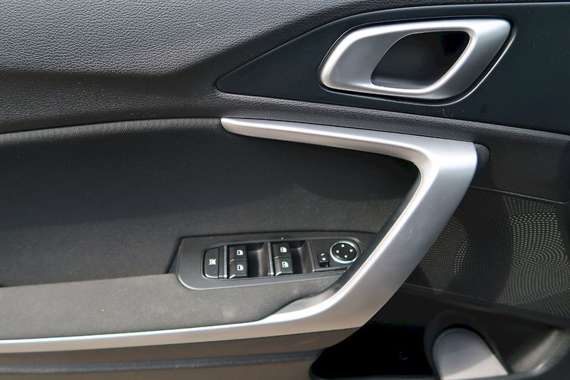 Kia Ceed (2022) Sportswagon 1,0 T-GDI/88 kW - fotka 17 z 30
