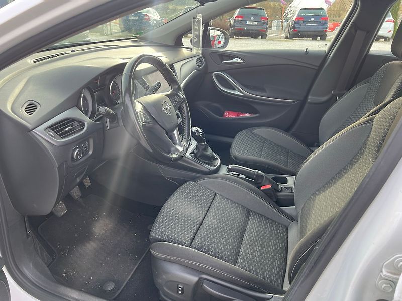 Opel Astra Sports Tourer 1.5 - fotka 4 z 14
