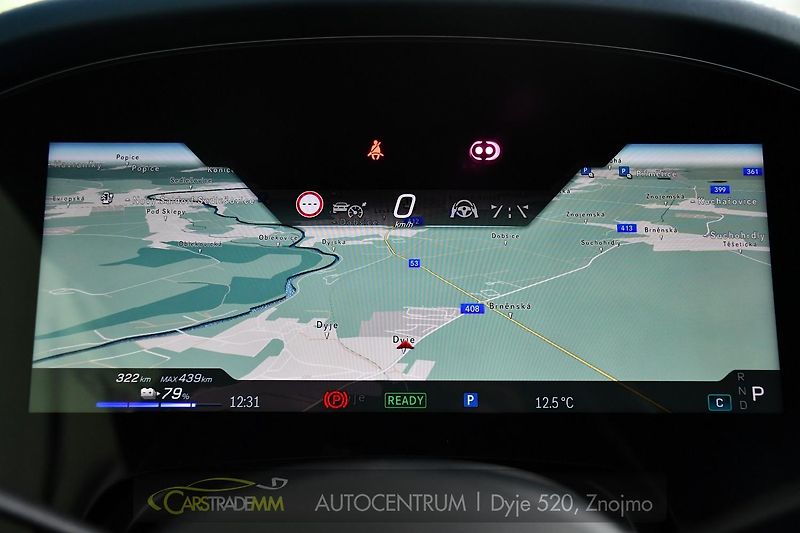 Mercedes-Benz EQE 500 4M PANOR HYPERSCREEN - fotka 32 z 62