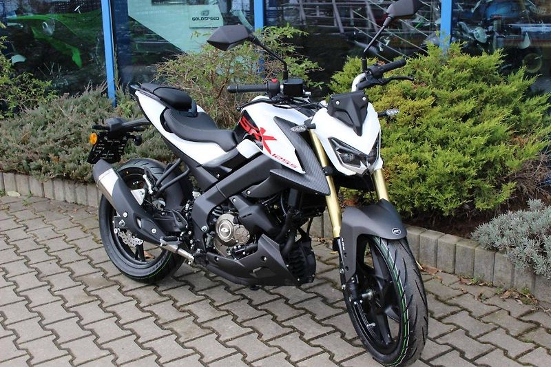 QJ Motor SRK 125 S (2025) NOVINKA 2025 SKLADEM - fotka 2 z 9